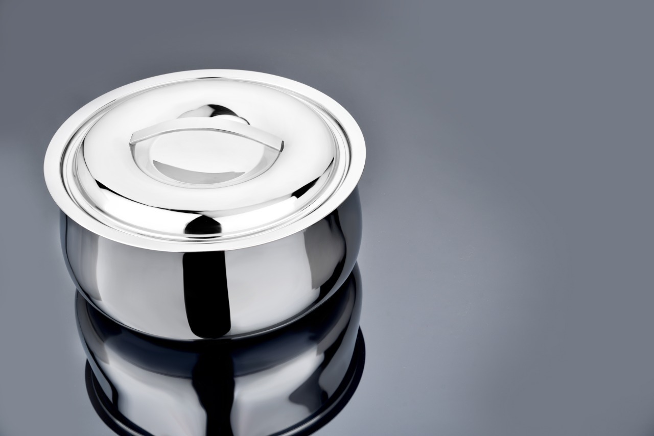 Stainless Steel Casserole - Color: Silver