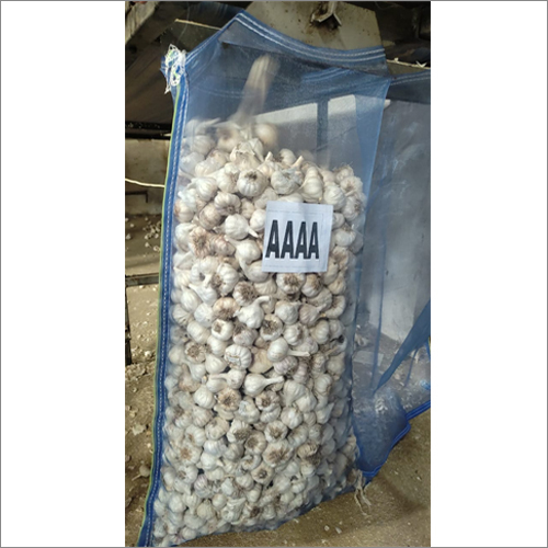 Fresh Garlic - Medium To Big Size, White Color | Raw Processing Form, 99% Moisture, 45 Days Shelf Life, A Grade Quality