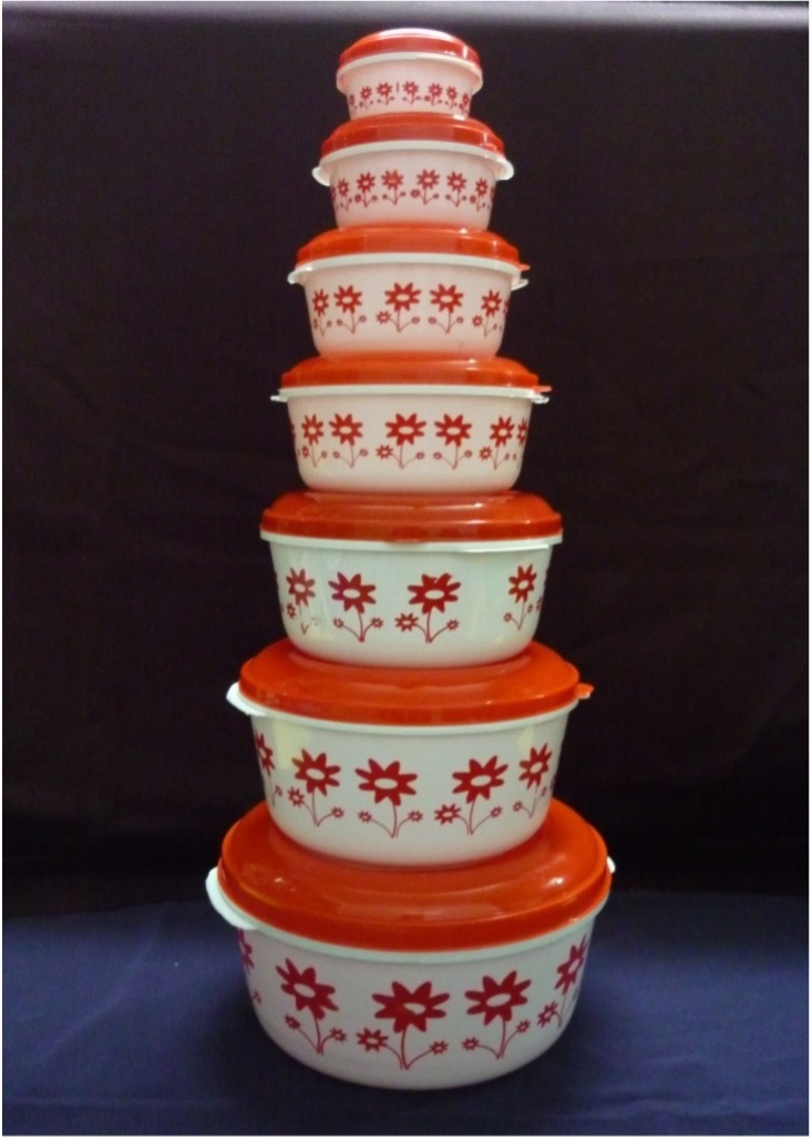 Multiple Colour Plastic Round Cake Set Of 7 Pcs