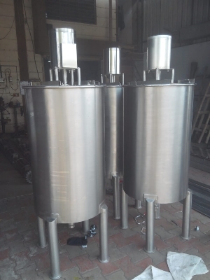 पूर्ण स्वचालित मिनरल वाटर टर्नकी प्रोजेक्ट्स