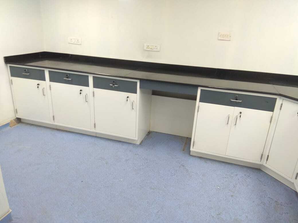 Laboratory Tables - Durable Steel Frame, Adjustable Height Design, Easy To Clean Surface
