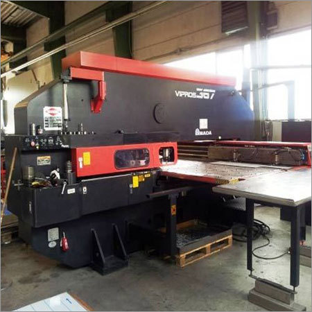 क्वीन CNC टर्रेट पंच प्रेस