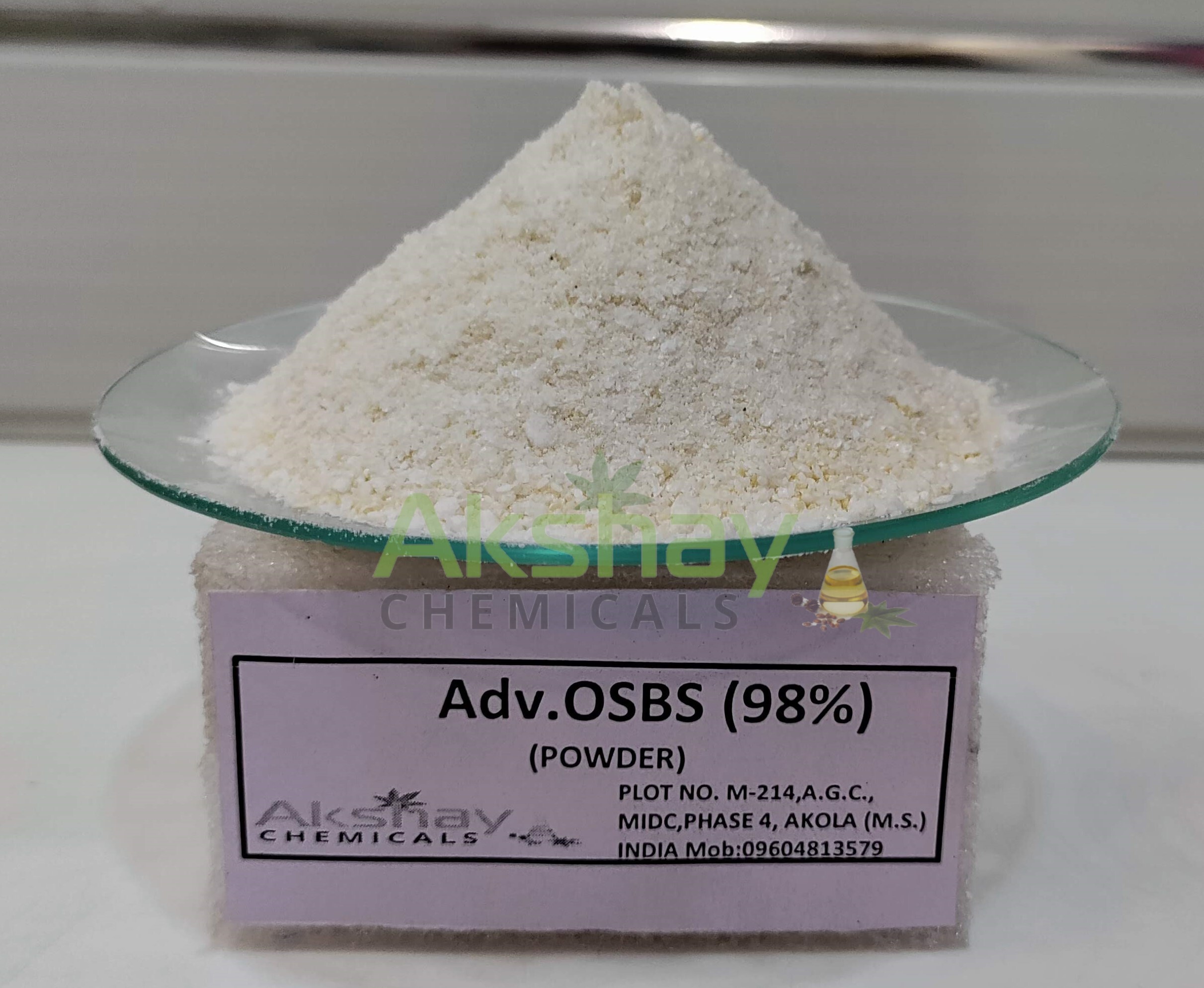 Oenanthol Sodium Bisulphite 98 % - Color: White