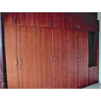 आधुनिक बेडरूम वॉर्डरोब असेंबली की आवश्यकता नहीं है