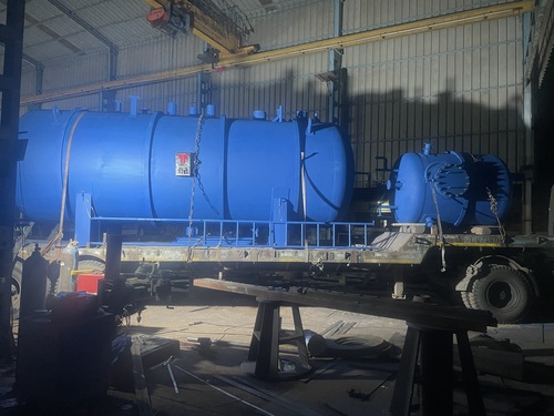 डीएरेटर टैंक