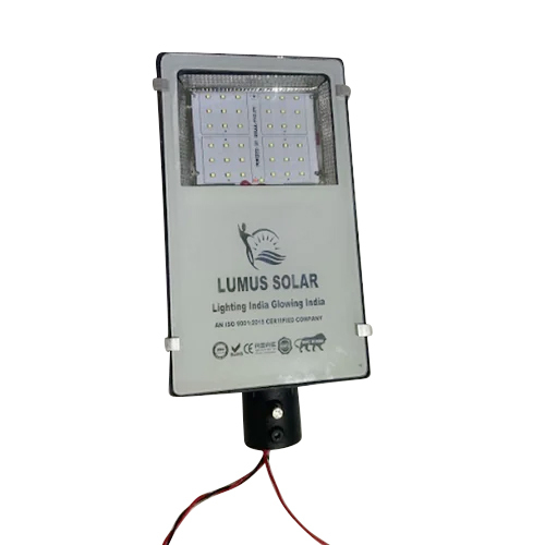 Lumus Solar Led Light - Metal Construction, Different Sizes Available, Silver Color, 30 Watt Power Rating, Max Voltage 220-440 Volt