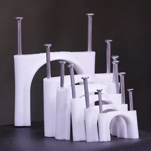 25mm Double Nail Clamp - Pp Material, 3/4 Inch Size, White Color | Light Duty, Rectangular Shape, Ideal For Various Applications