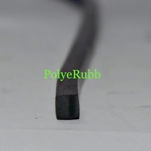 ब्लैक नाइट्राइल स्क्वायर सेक्शन