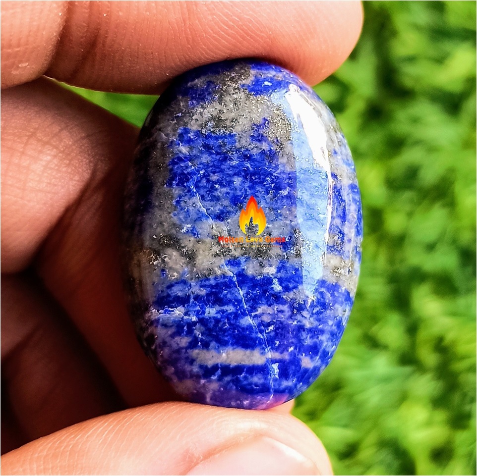 Lapis Cabochon - 15 To 20 Mm, Multi-color Natural Stones | Top Grade, Light-reflective Finish, Ideal For Jewelry & Meditation Crafts