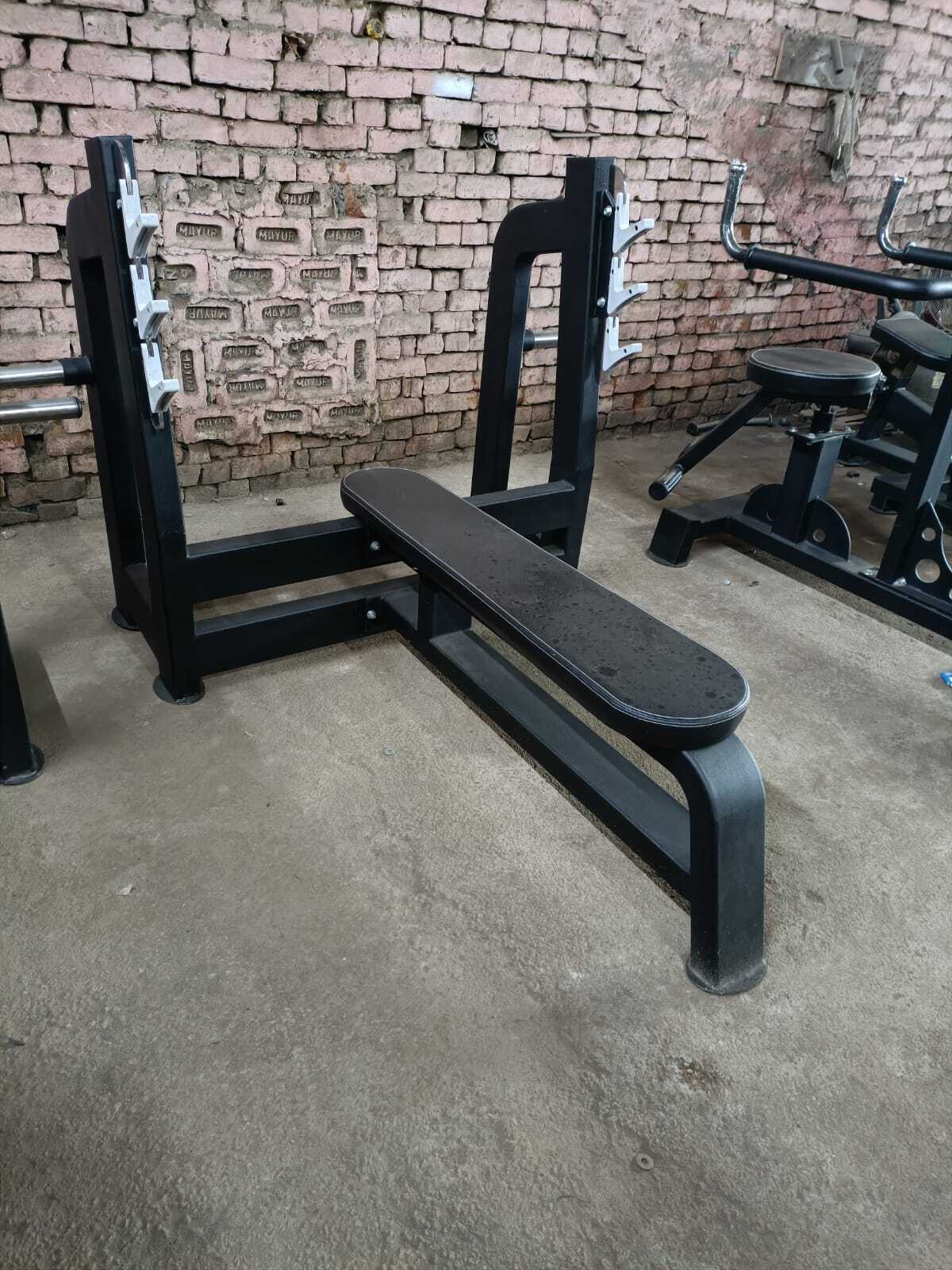 Olympic Flat Bench - 12 Gauge Rectangular Pipe, Black Foam Seat | Advanced Double Effect Welding, Adjustable For Muscle Gain