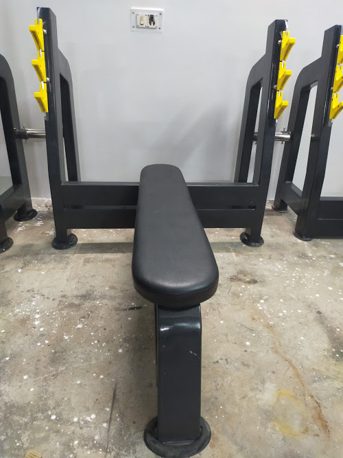 Olympic Flat Bench - 12 Gauge Rectangular Pipe, Black Foam Seat | Advanced Double Effect Welding, Adjustable For Muscle Gain