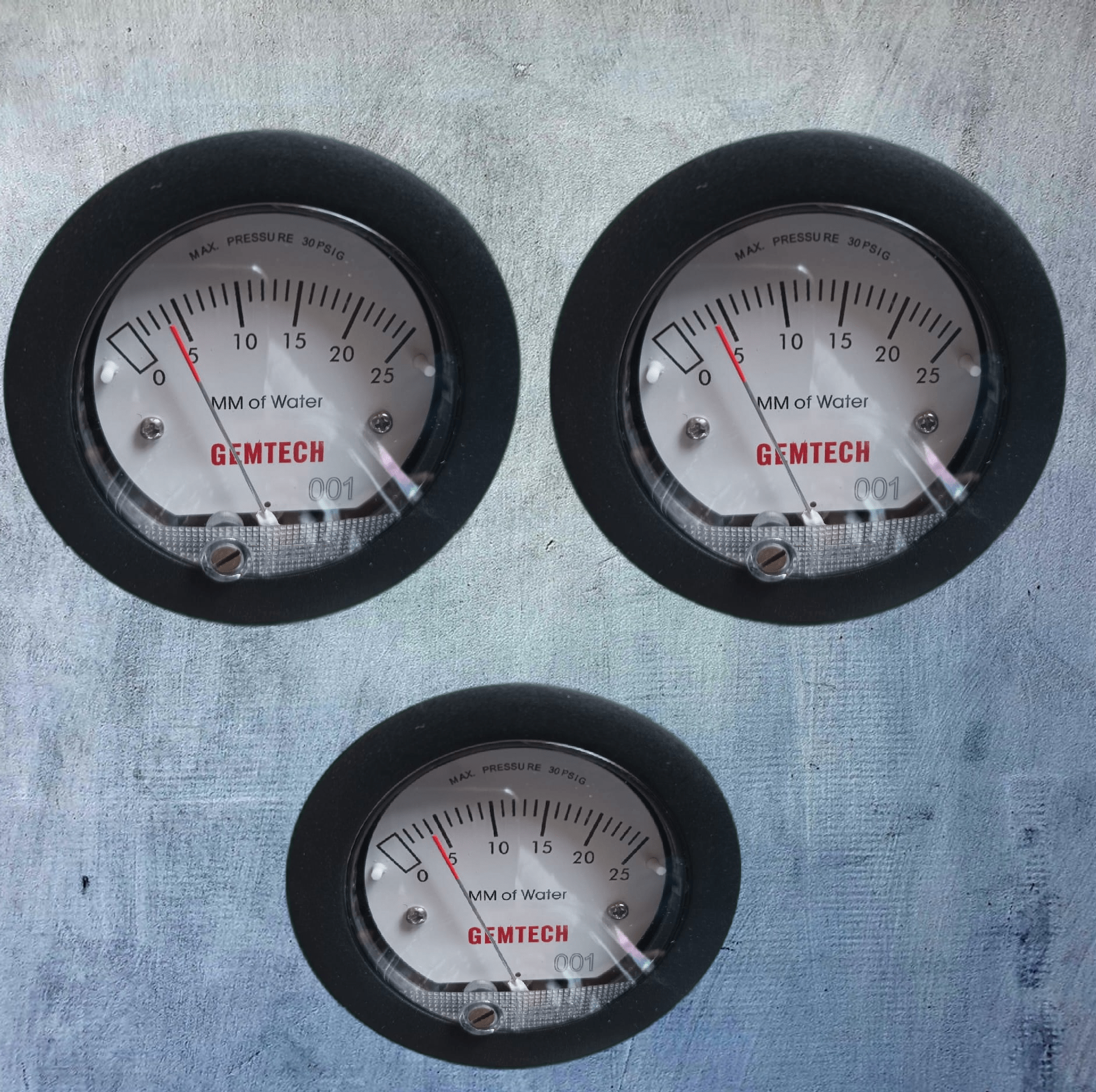 Mini Differential Pressure Gauge Gemtech Range 0-0.5 Inch Accuracy: A 5% Of Fs At 70a F (21.1a C)