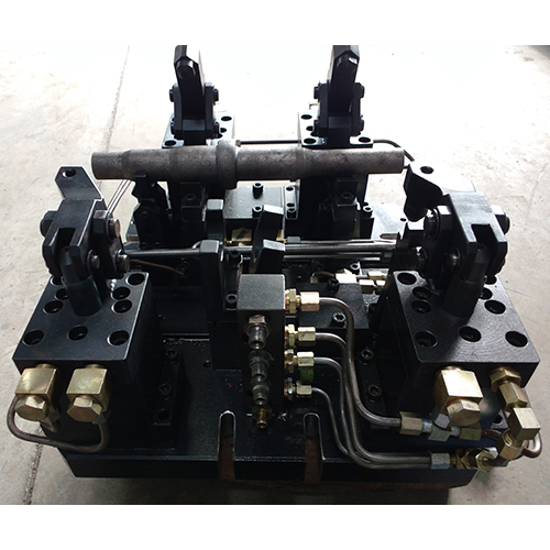 Gray Hydraulic Fixture