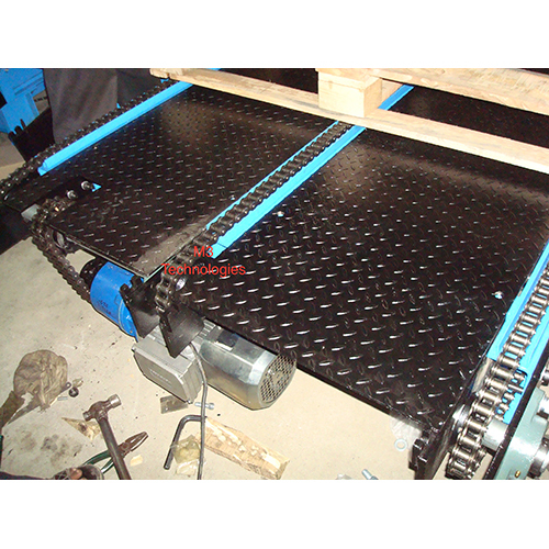 Chain Conveyor - Stainless Steel, Different Sizes Available | Industrial Use, Heat Resistant, Flat Belt Design