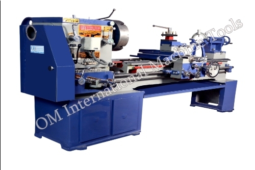 Automatic Om Brand - Medium Duty Lathe Machine 8 Feet