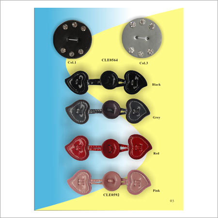 डिजाइनर वस्त्र सहायक उपकरण