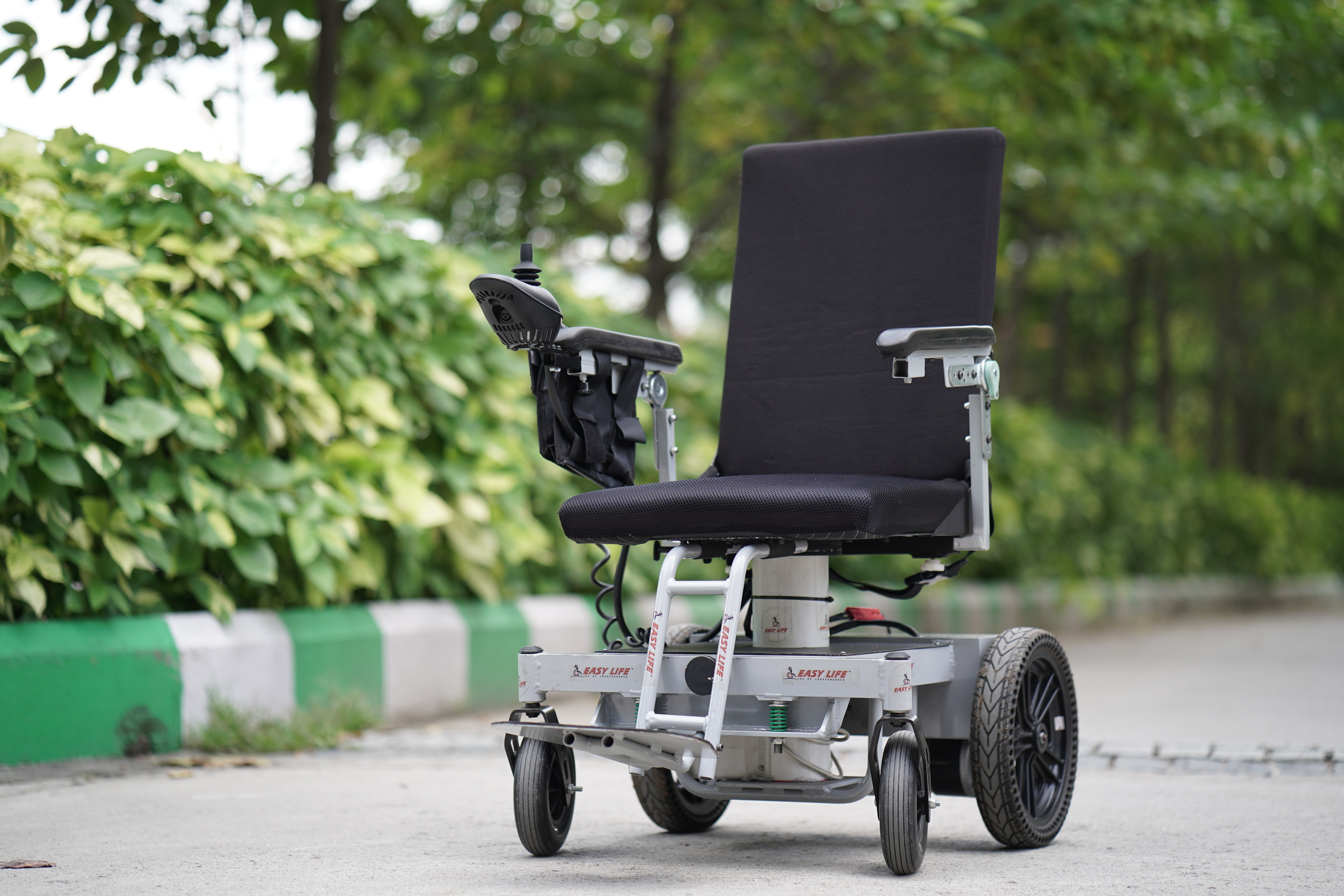 Height Adjustable Automatic Wheelchair