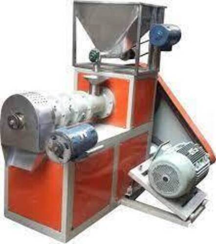 Soya Nugget Making Machine Capacity: 200