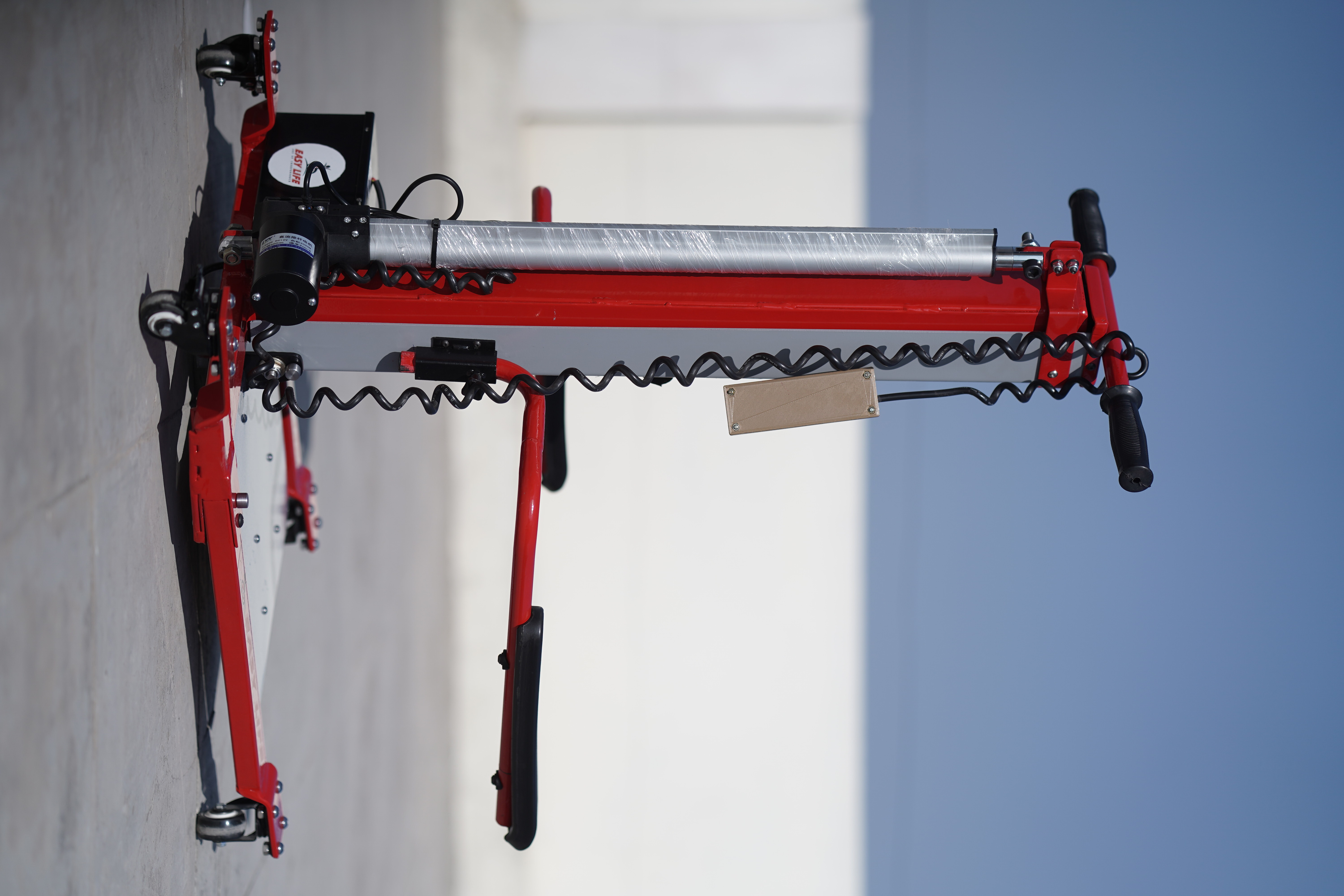 Mild Steel Electric Powered Floor Lifter - Castor Type: 360a Swivel