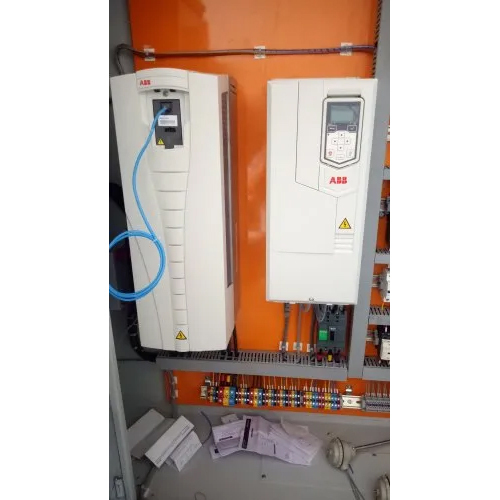 फ्लोर माउंट इलेक्ट्रिकल Vfd कंट्रोल पैनल बेस मटेरियल: माइल्ड स्टील