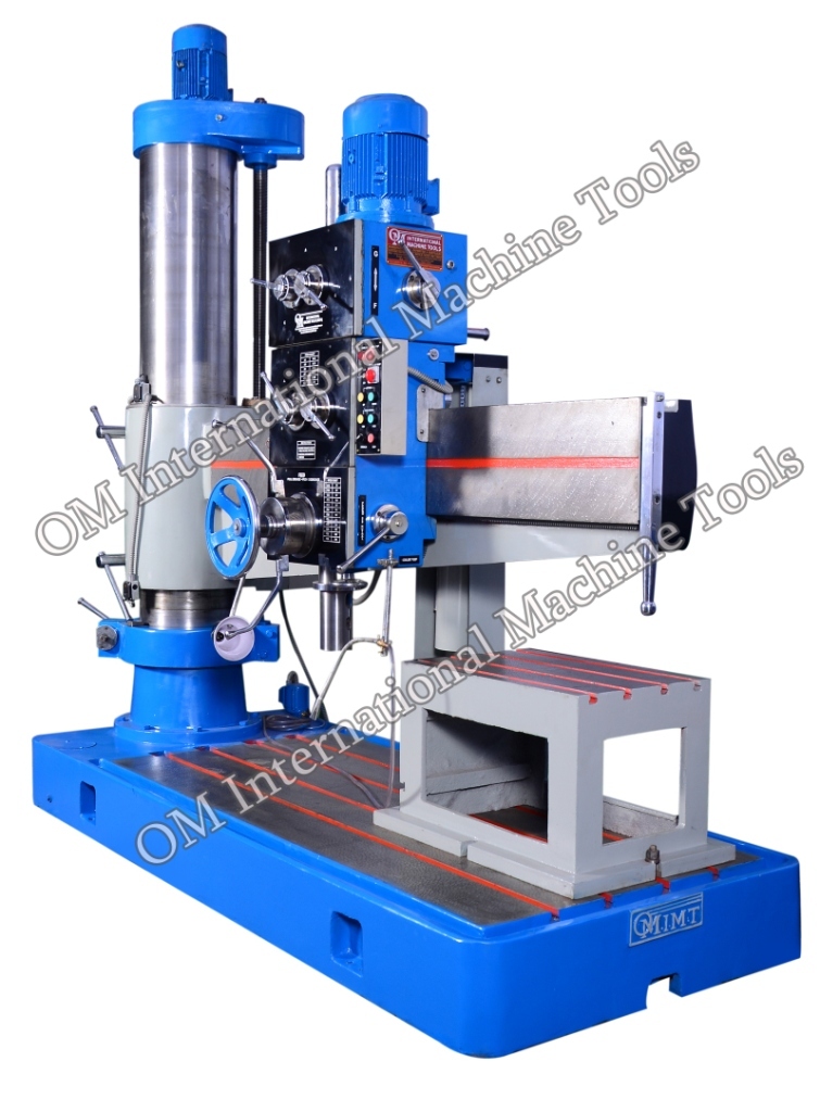 Double Column All Geared Radial Drill Machine - 7000 Kg, Blue | Automatic Operation, Multi-speed Capability, Fast Repositioning, Minimal Maintenance, 1 Year Warranty