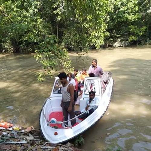 10 Seater High Speed Boat - Length: 5.5 Meter (M)
