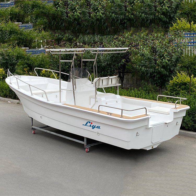 China 7 People Fishing Boat 6.6m Capacity: 930 Kg/hr