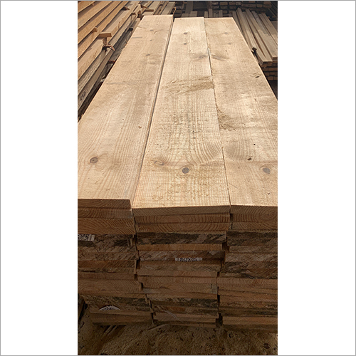 पाइन स्पाई वुड
