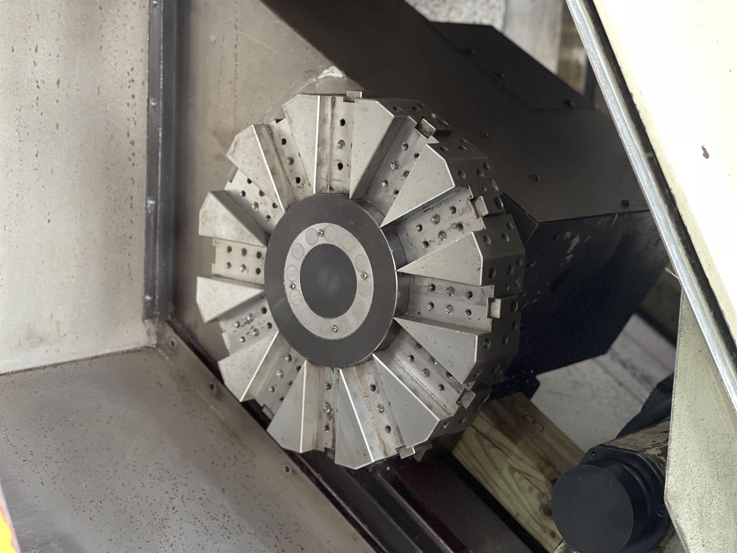 Fortune Vturn-26 Cnc Lathe - Stainless Steel, 380x1118mm Dimensions, White Color, 2500 Rpm Spindle Speed, Automatic Operation, 10 Turret Tools, Compact Design, 5500 Cutting Hours