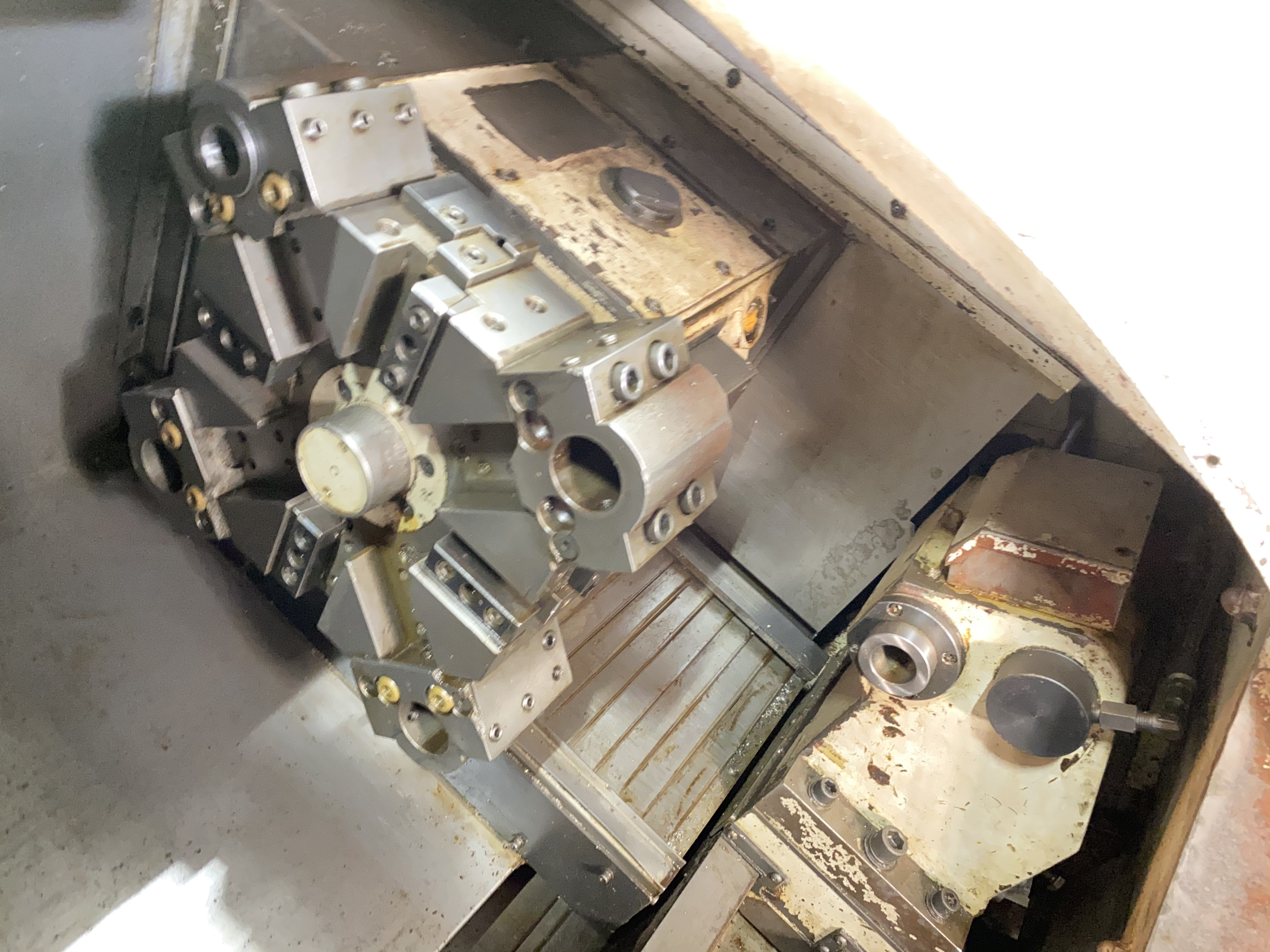 Gildemeister Leadwell Ct 200 Cnc Turning Center With Barfeed