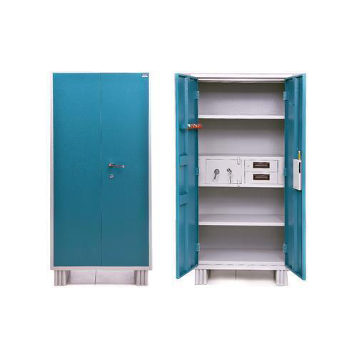 Painted Ms Bedroom Cupboards
