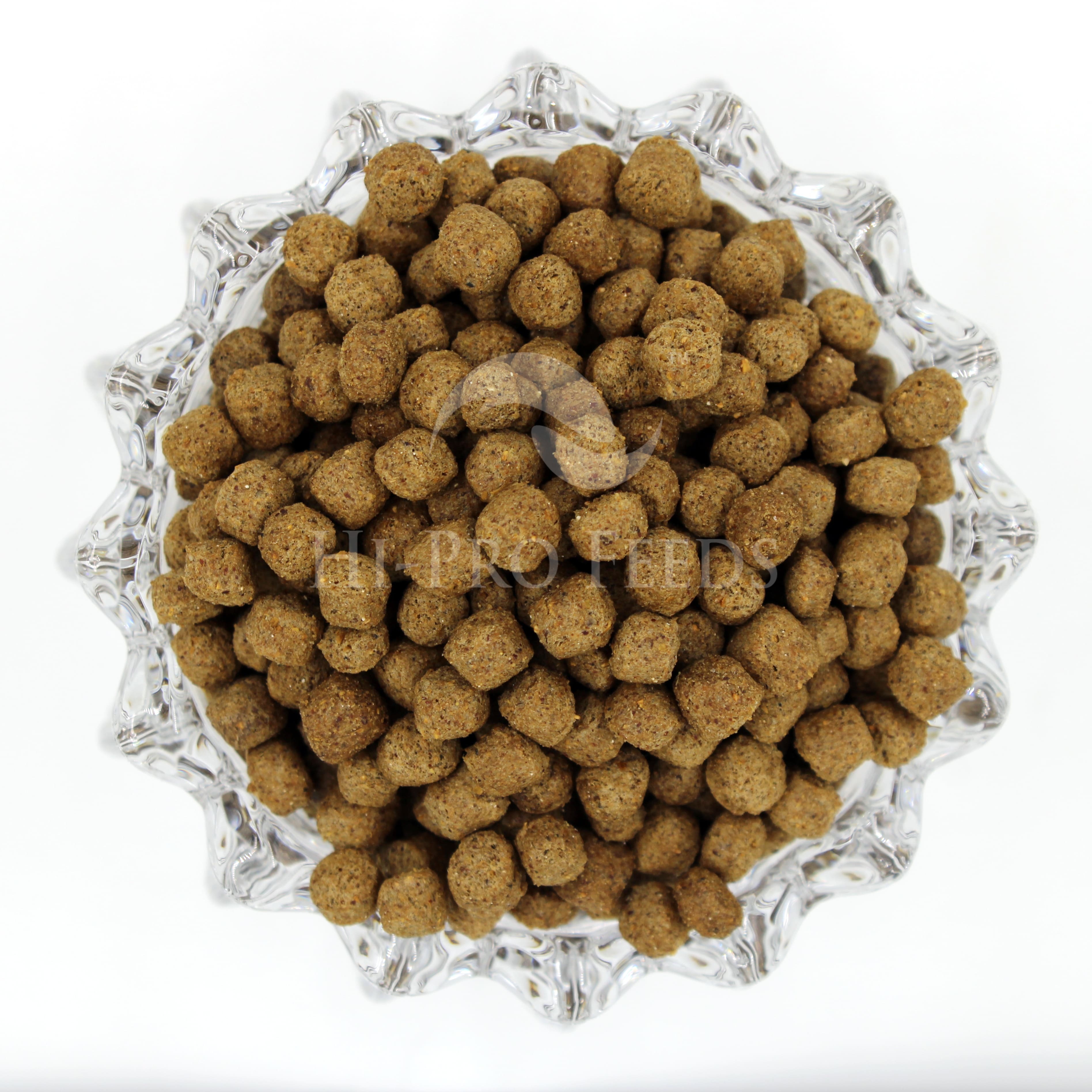 20/3 Standard Floating Fish Feed - Color: Brown