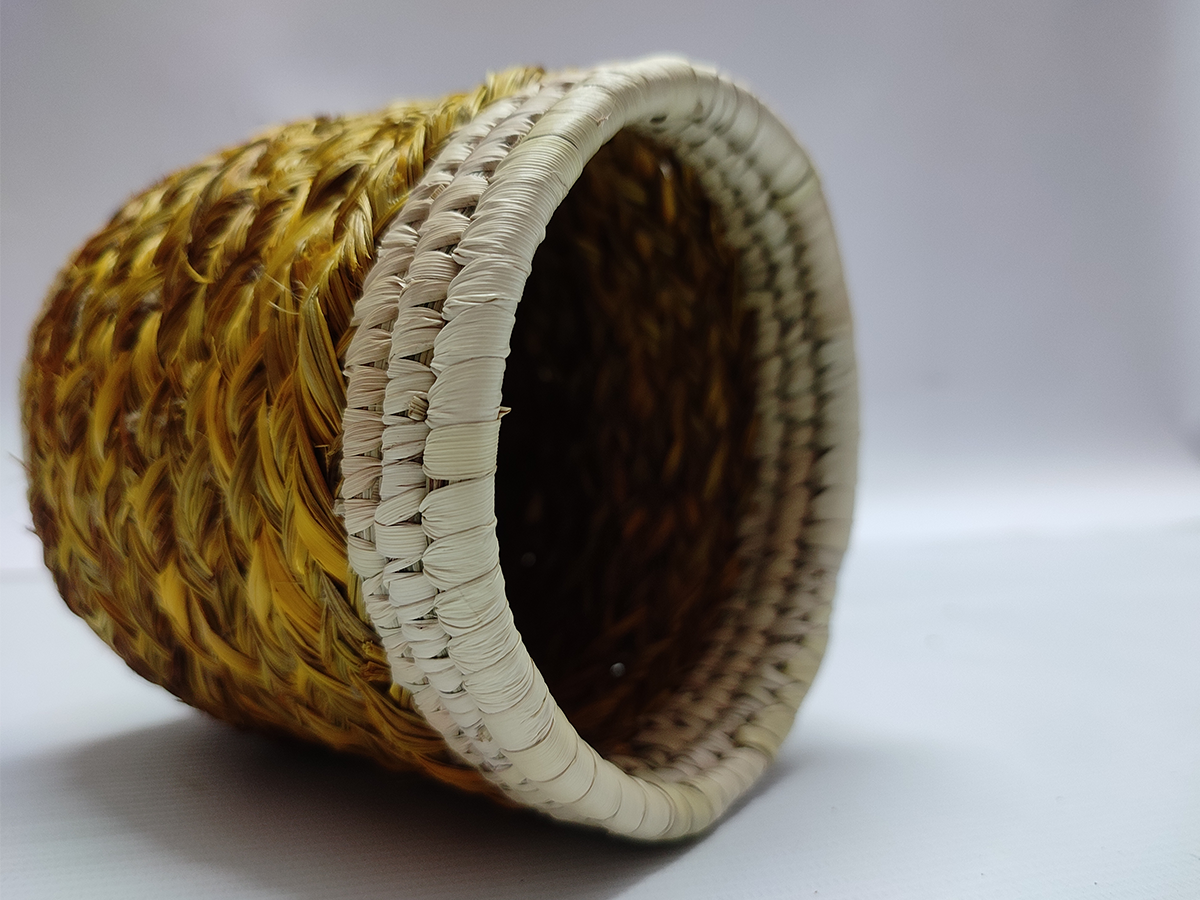 Sabai Grass Hand Woven Planter - 4.4x4 Inches , Natural Green Color Made From Eco-friendly Sabai Grass, Ideal For Decoration & Gifting
