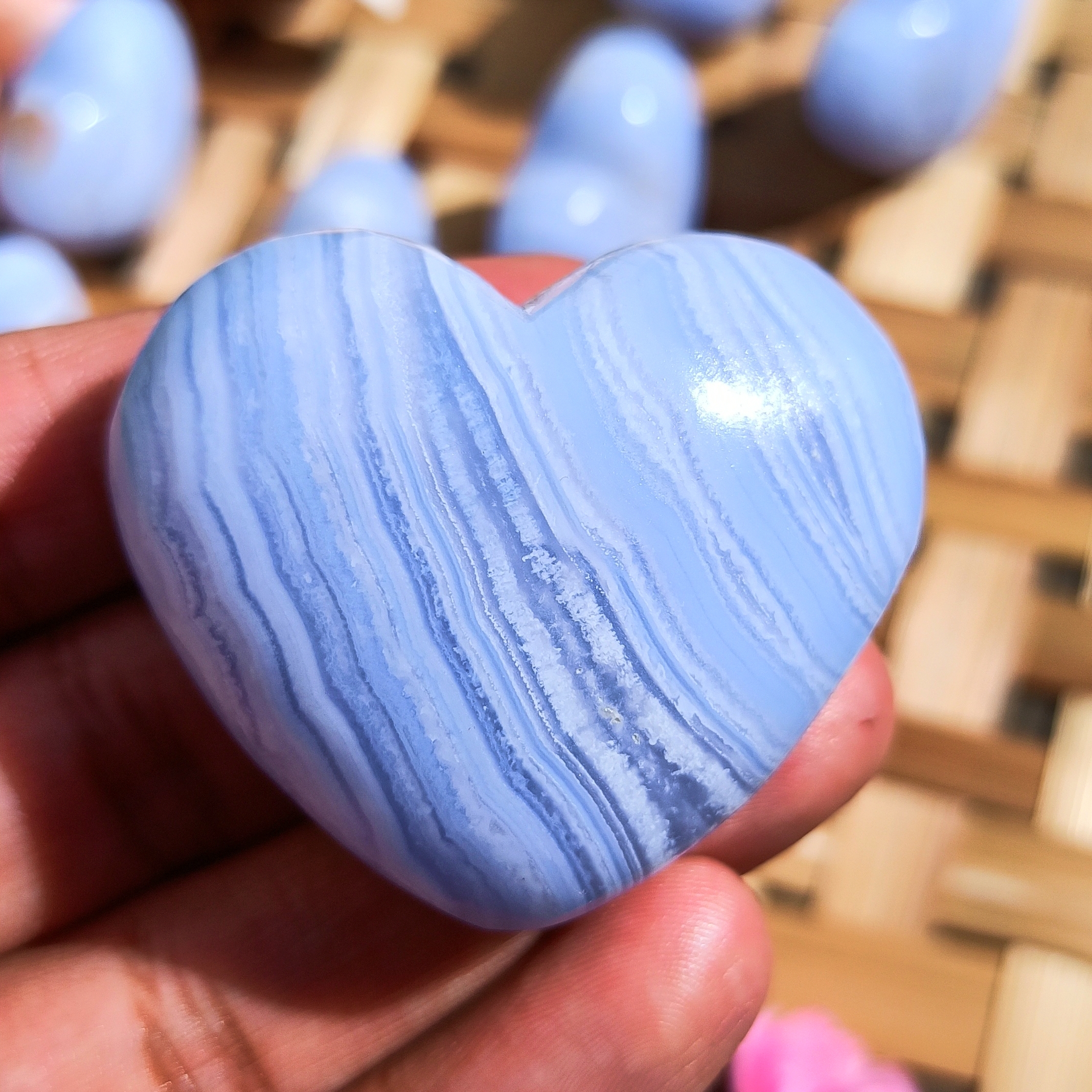 Easy To Clean Blue Lace Agate Heart For Home Decoration