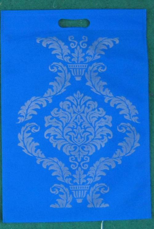 नॉन वूवन डी कट प्रिंटिंग नॉन वूवन बैग्स