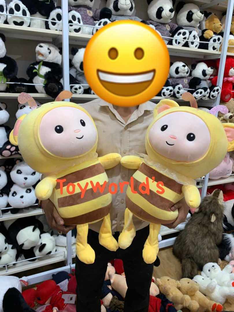 Super Soft Quality Wings Bee Plush Toy - Super Soft Fabric, 50cm Large Size, Cute Yellow Design, Flexible Polyester Fiber Stuffing