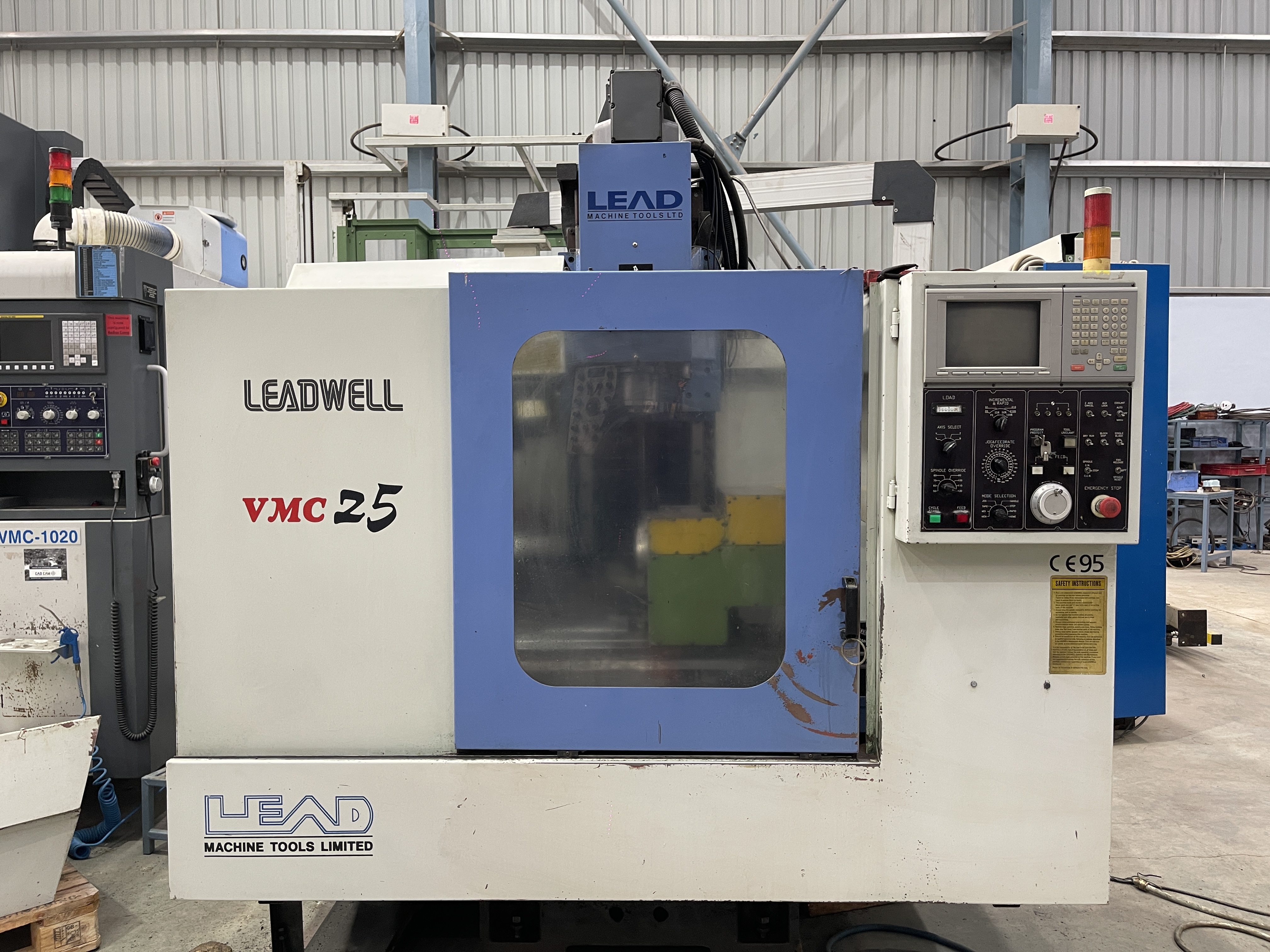 Leadwell 25 Vmc (4-axis)