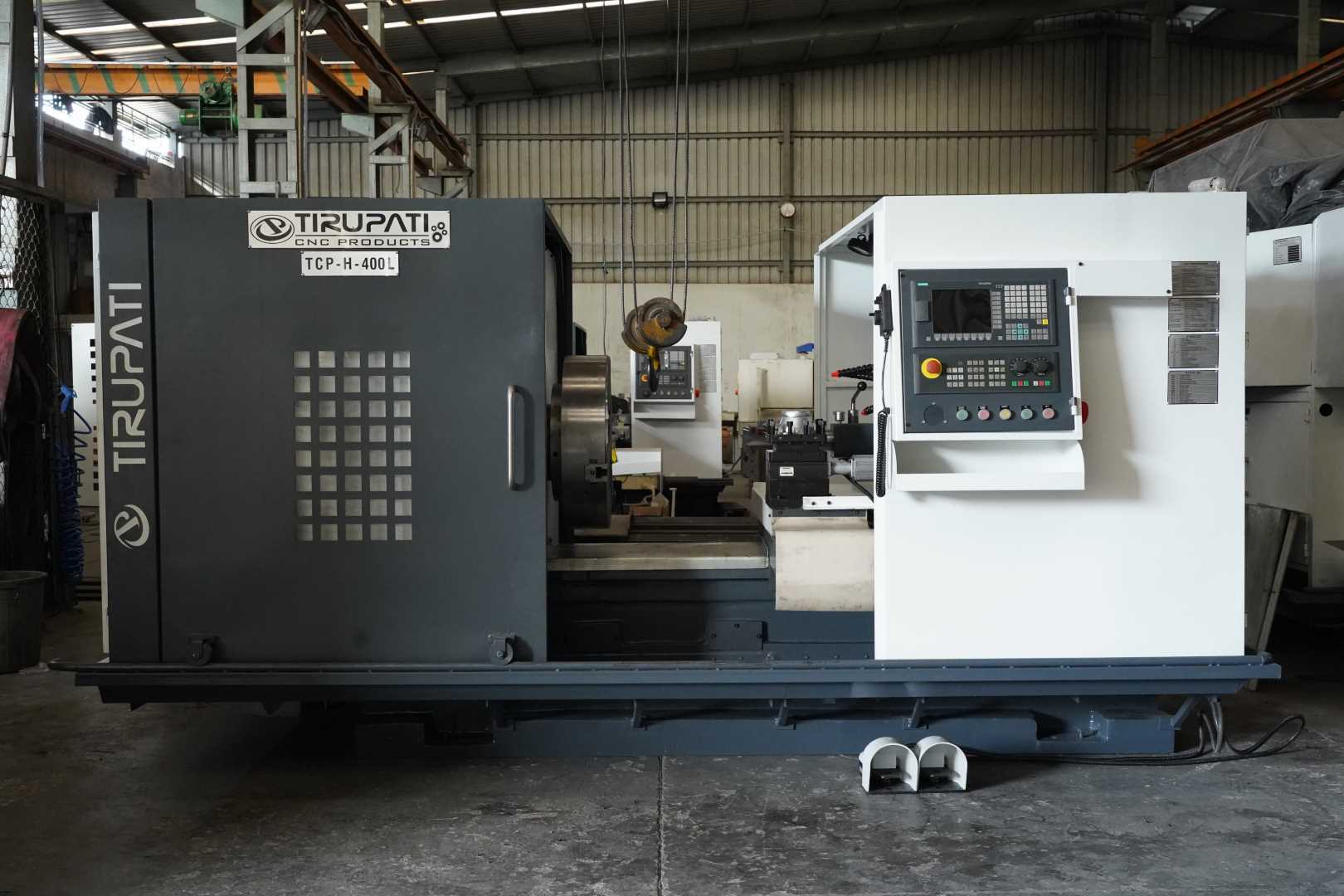 Gray Cnc Lathe Machine - Tcp H-400l-3000