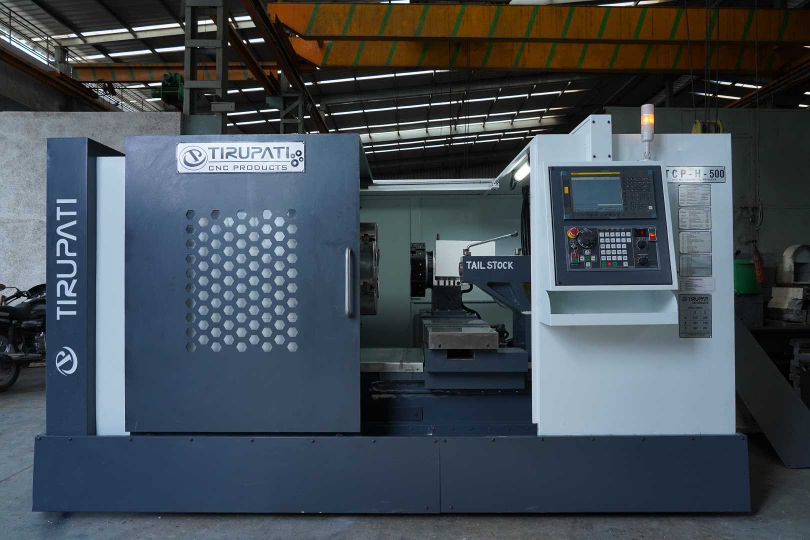 Cnc Lathe Machine - Tcp H-500l-1200 - Dimension (L*w*h): 3400 X 2150 X 2000 Millimeter (Mm)