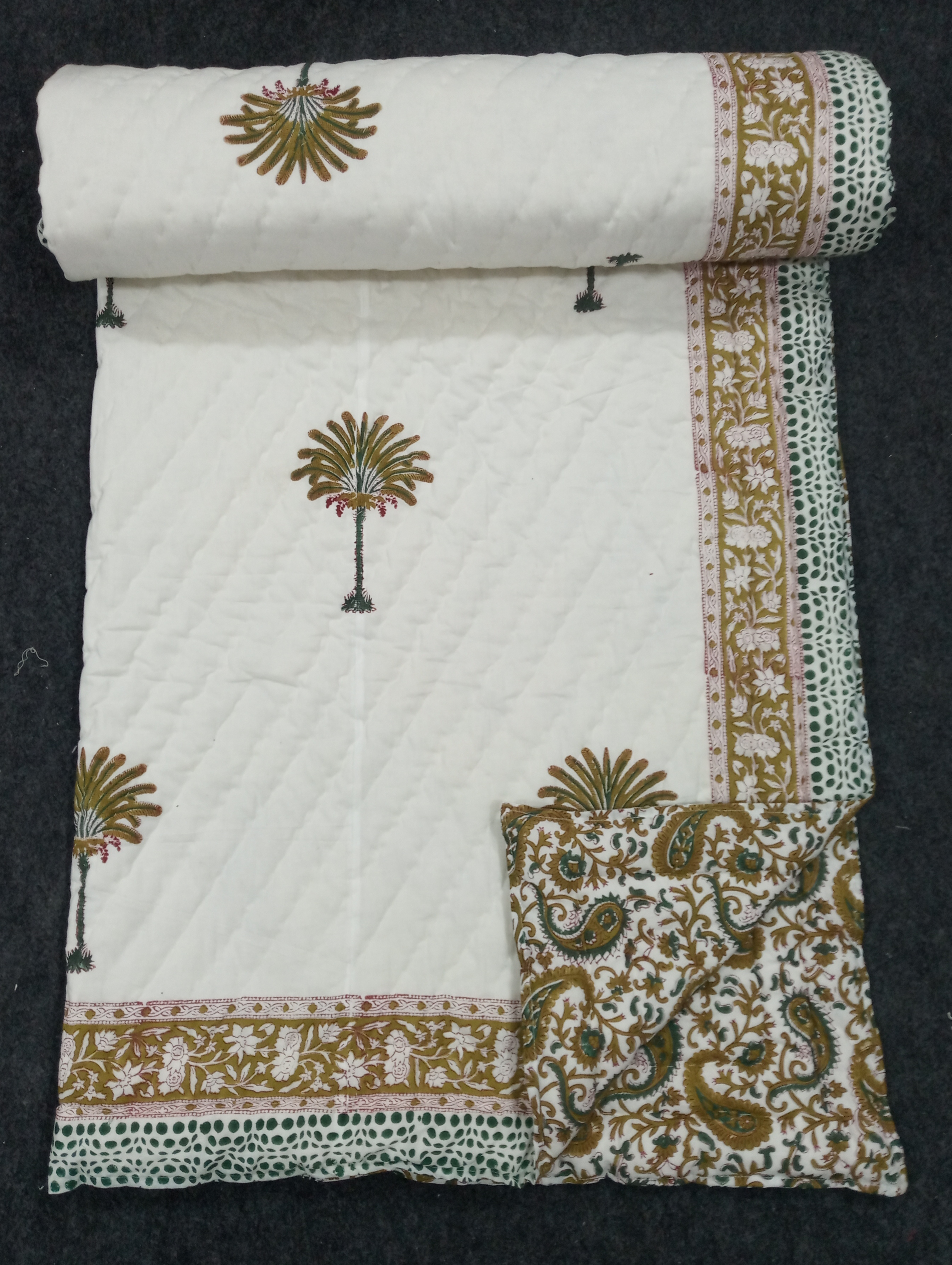 Hand Block Print Cotton Quilt Size: King