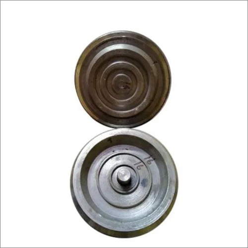 सिल्वर 6 इंच प्लेट डाई