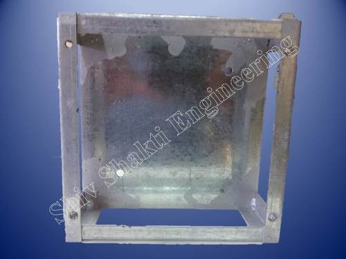फ़्लोरिंग बॉक्स आयाम (L* W* H): 250* 250* 50 मिलीमीटर (मिमी)