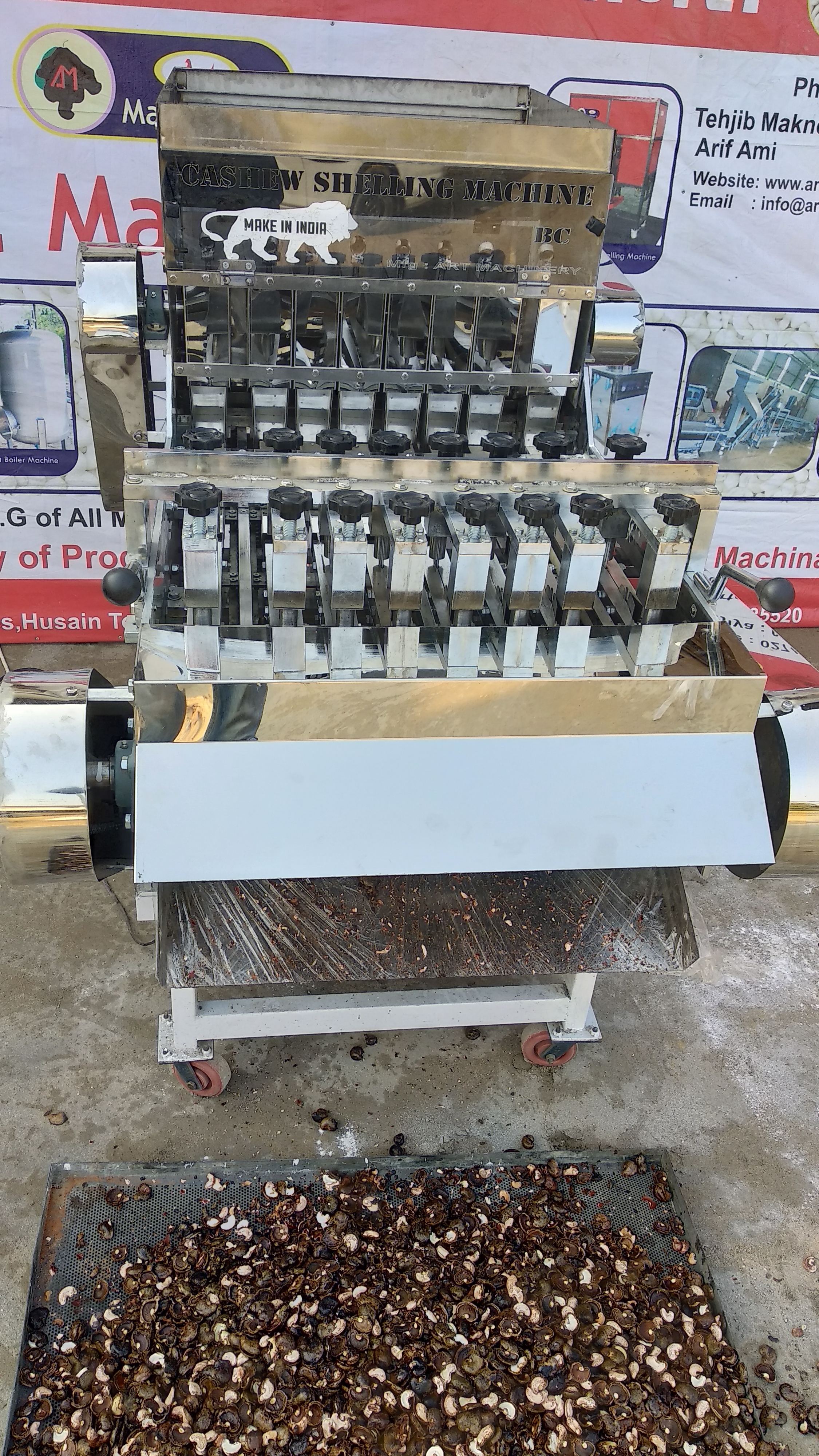 8 - Cutter Automatic Horizontal Cashew Shelling Machine Capacity: 200 To 230 Kg/hr