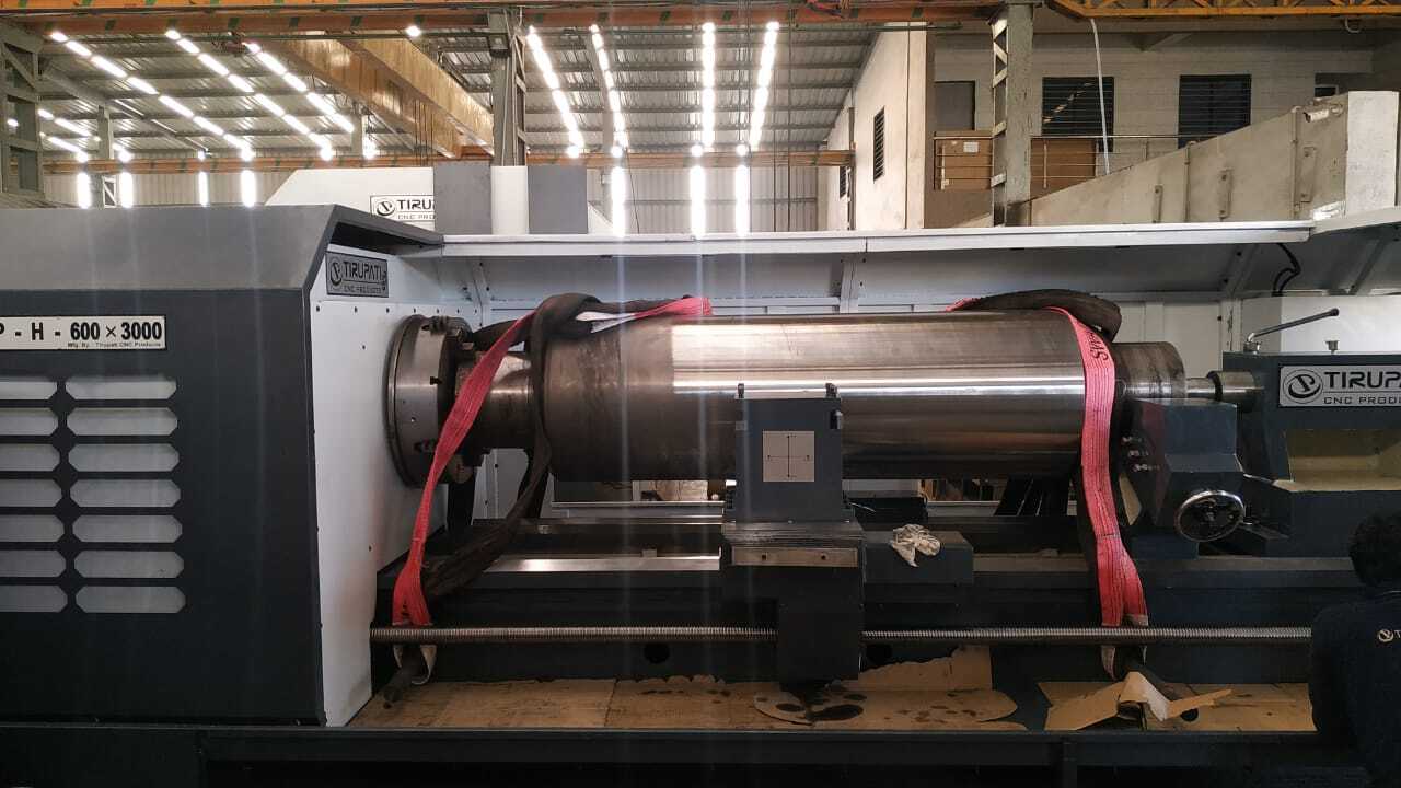 Cnc Roll Turning Lathe Machine - Stainless Steel, 1000x5000mm | High Speed, Low Energy Consumption, High Rigidity, Industrial Use