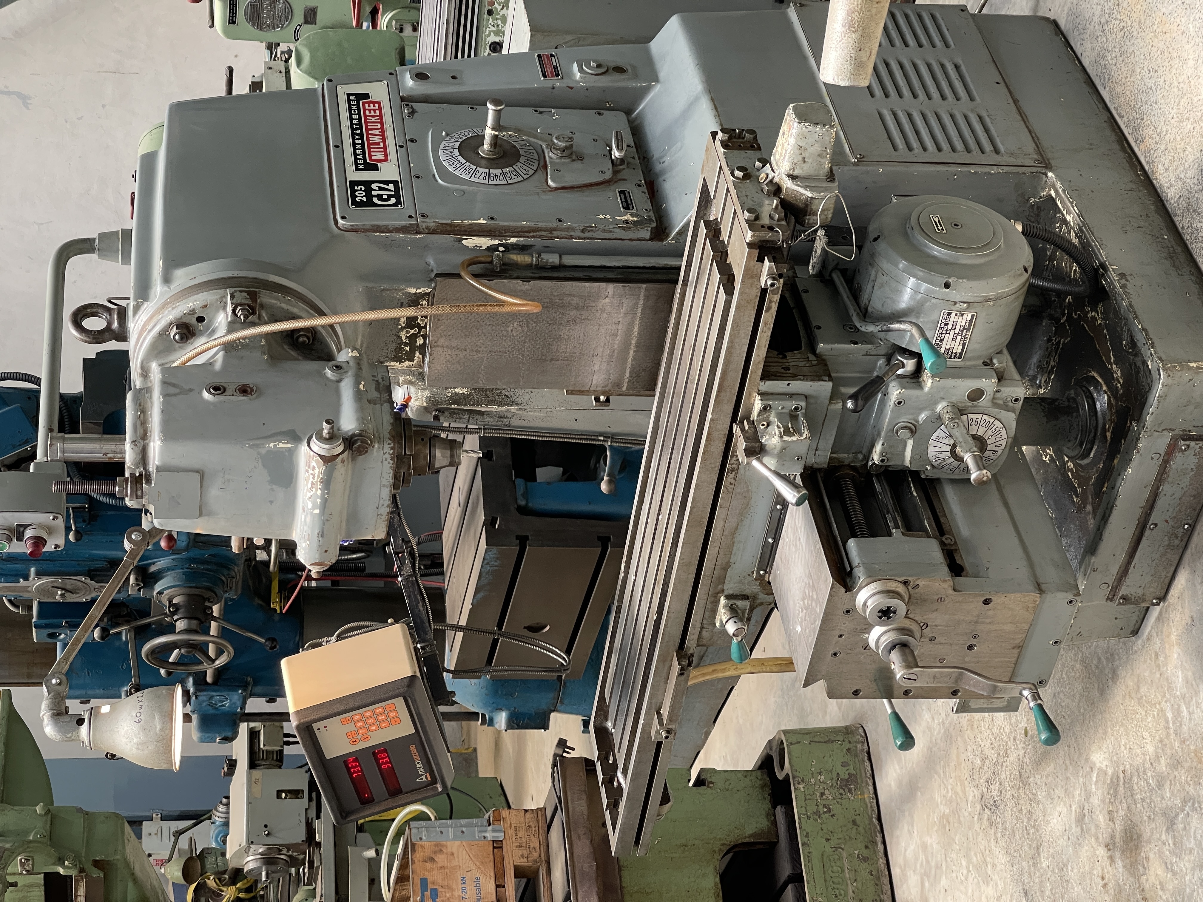 Kearney And Trecker Universal Milling Machine