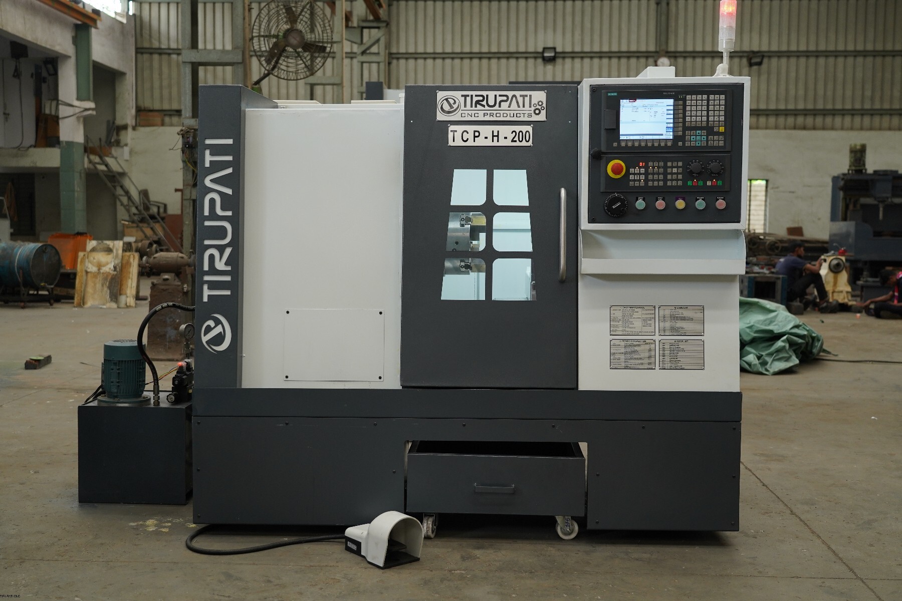 Cnc Lathe Machine - Tcp H-200l-650 - Feature: Low Energy Consumption