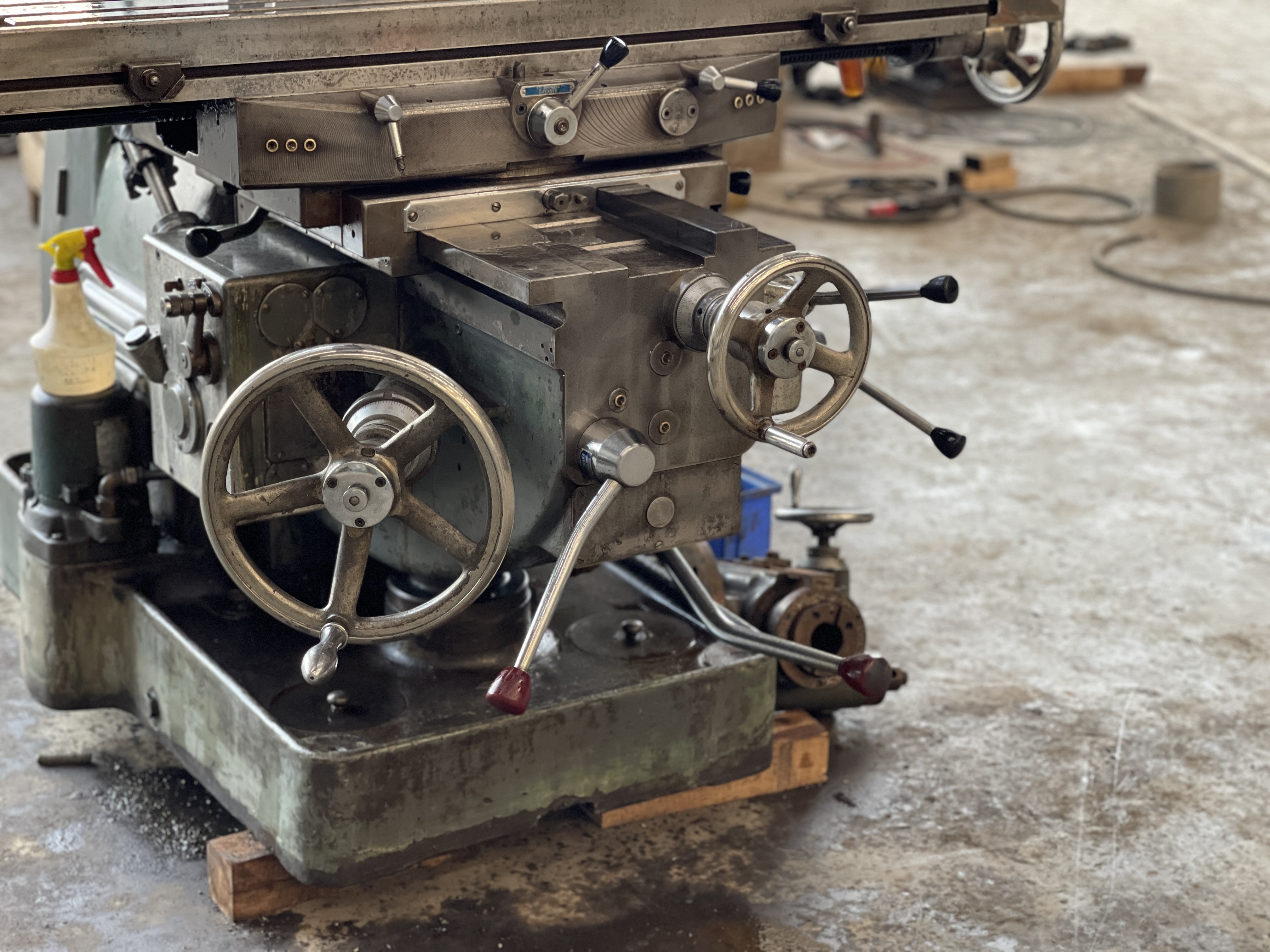 G.dufour Vertical/horizontal Universal Mill