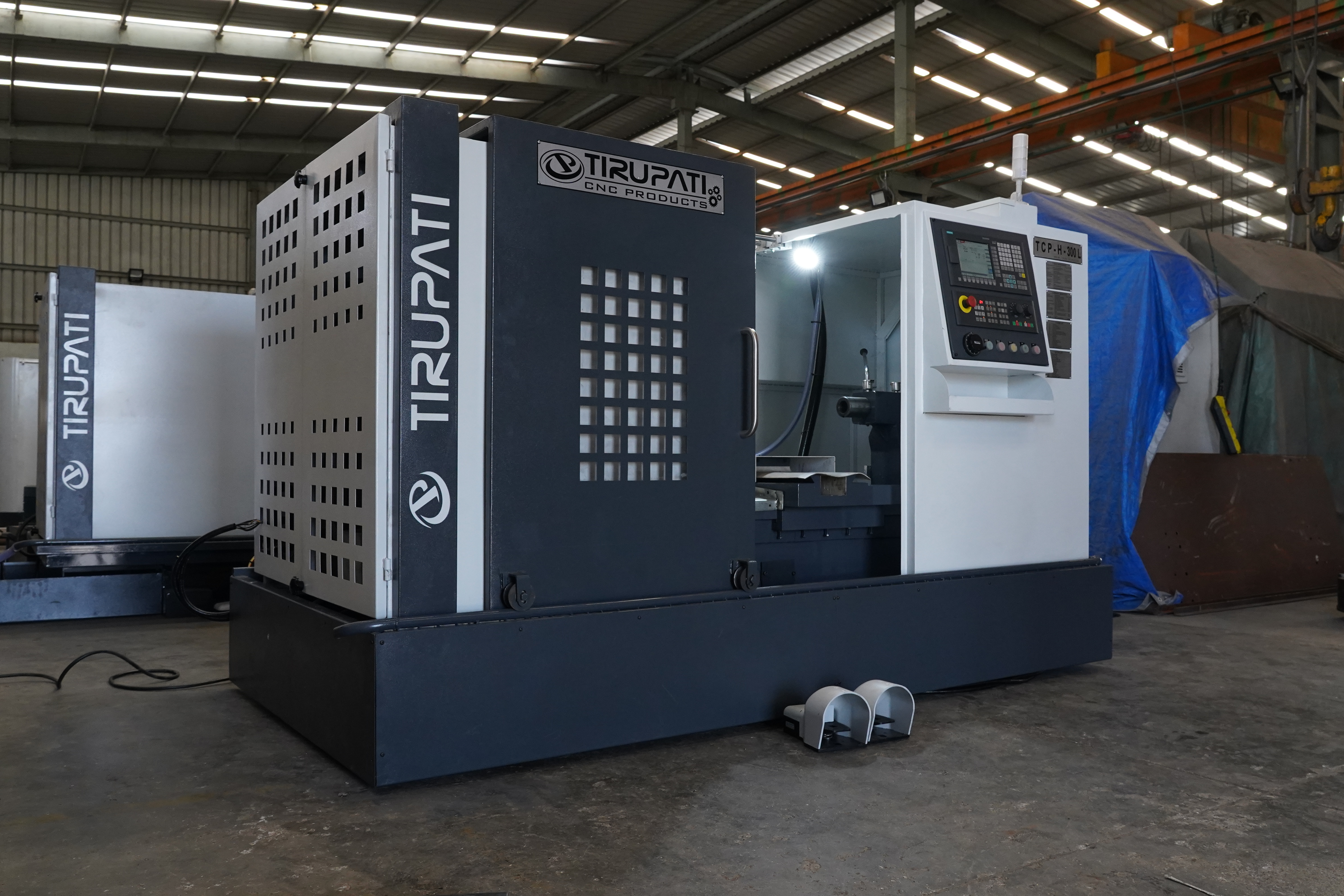Cnc Lathe Machine - Tcp H-300l-1500 - Feature: High Speed