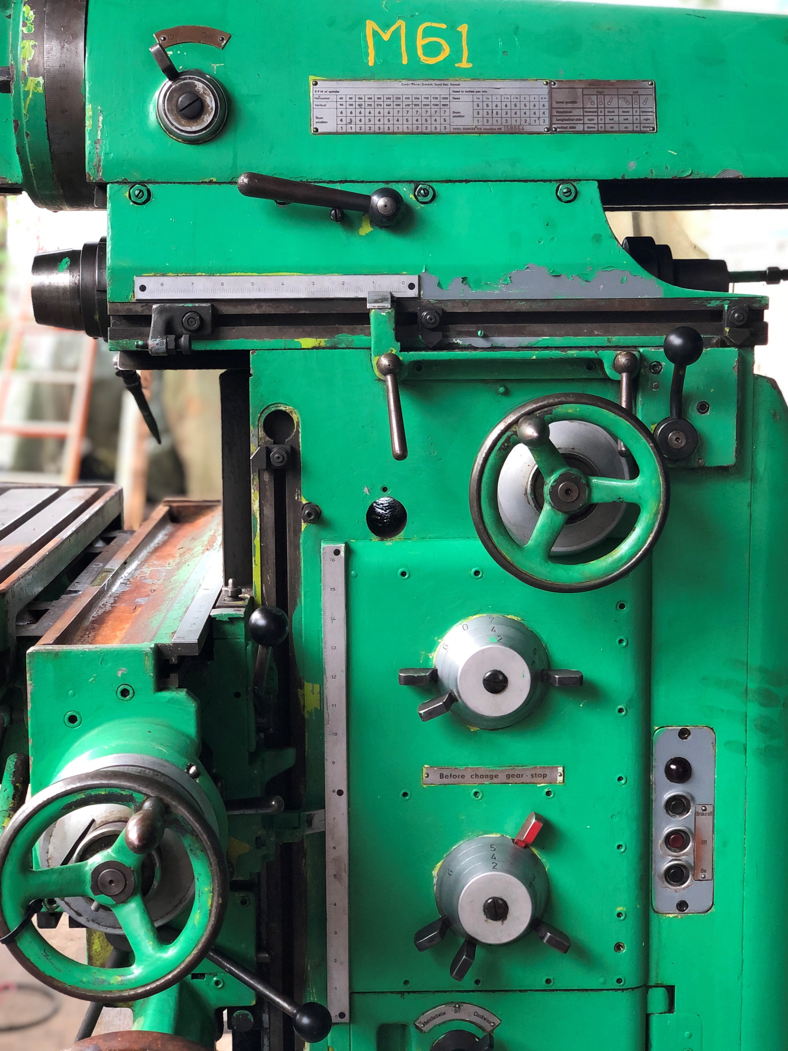 Tiel Universal Milling Machine