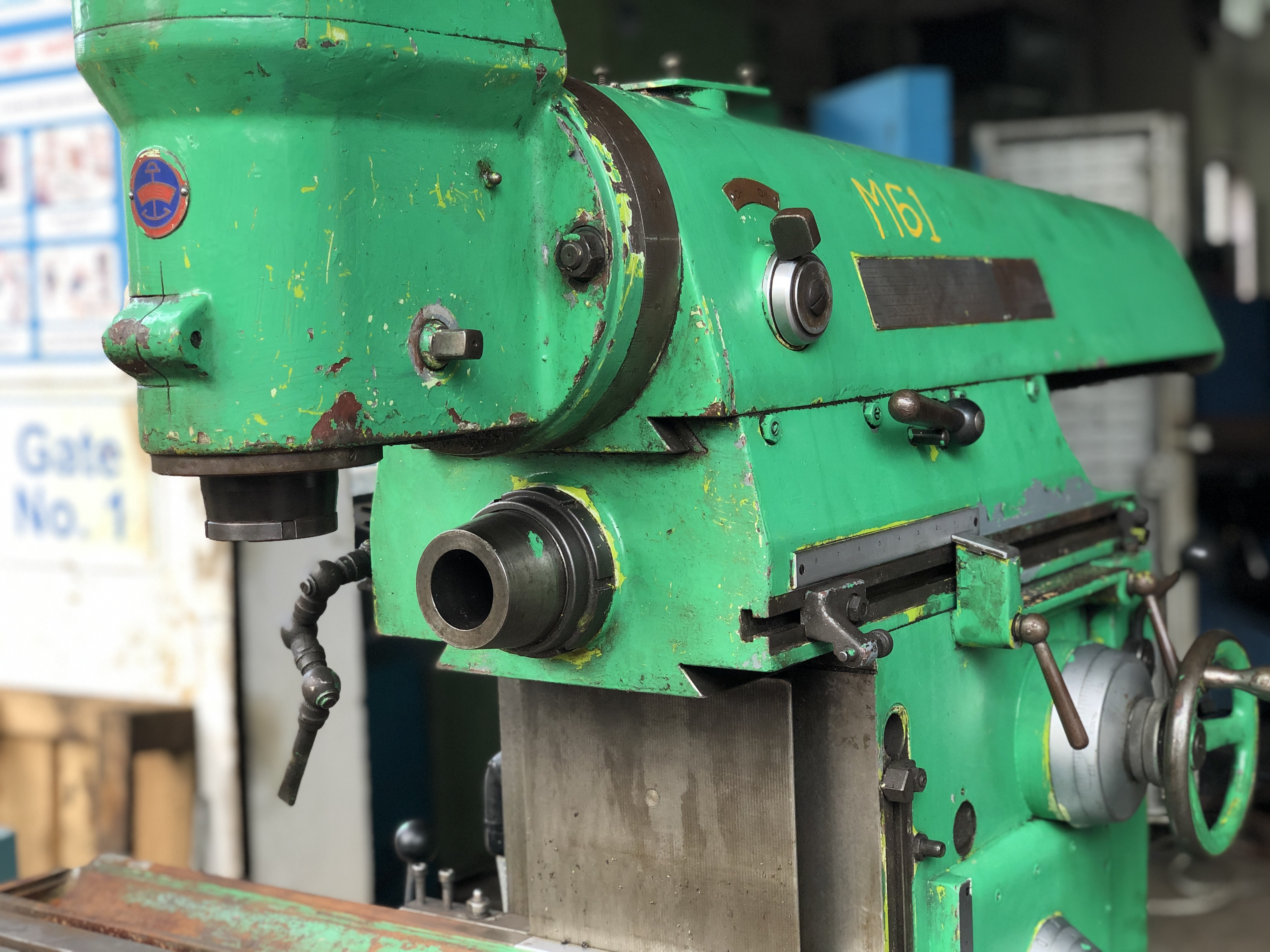 Tiel Universal Milling Machine